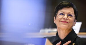 Разширяването на ЕС може да отбележи голям напредък скоро според еврокомисаря Марта Кос