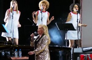 Силви Вартан