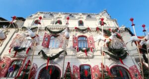 Хотели и стари сгради в Букурещ се превърнаха в атракция и желан декор за фотосесии в празничните дни