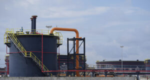 Цените на дизела на световните пазари се покачват заради последните американски санкции срещу Русия