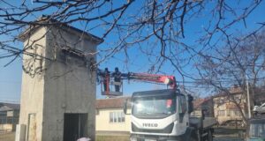 Част от ромския квартал „Изток“ в Кюстендил посрещна новата година без електричество