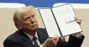 Шефът на "Банк ъв Америка" приветства на форума в Давос икономическите политики на Тръмп