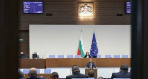 Днес ние държим свободата в ръцете си, но не я ценим като кръвна нишка, която ни свързва като общност и нация, заявиха в декларация по повод Трети март от "БСП-Обединена левица"