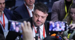 БСП вече ще бъде колективна партия, председателят ще бъде пръв между равни, заяви новоизбраният председател Атанас Зафиров