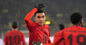 Байерн Мюнхен няма право да играе с домакинските си екипи в Шампионската лига