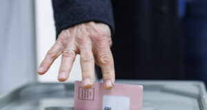 Германски лидери гласуваха в изборния ден за германски парламент