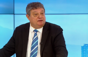 Да защитаваш Русия, а не България, не е нещо ново в нашата история Стефан Дечев