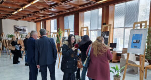 Две изложби, свързани с Украйна, бяха представени в Регионалната библиотека "Стилиян Чилингиров" в Шумен