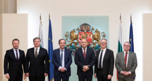 Доставката на ядрено гориво за България и партньорство в сферата на ядрената безопасност обсъдиха Румен Радев и представители на "Фраматом"