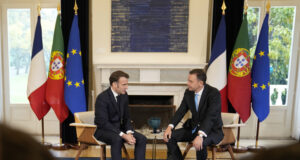 ЕС планира "реципрочни мита" върху стоманата и алуминия, заяви Макрон