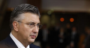 Европа трябва да даде приоритет на отбраната, Хърватия постигна значителен напредък, каза хърватският премиер Пленкович в Брюксел