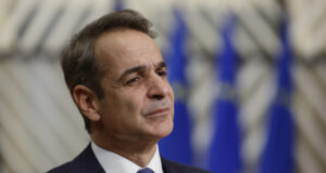 Европа трябва да увеличи разходите за отбрана, заяви гръцкият премиер Мицотакис