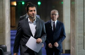 Историческата роля на премиера Желязков е да вкара бюджет с 3% дефицит и да изиска конвергентния доклад, смята Кирил Петков