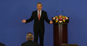 Китайският външен министър в четвъртък ще посети Великобритания