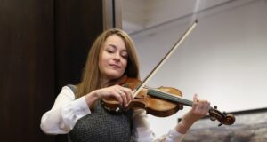 Лия Петрова ще свири на благотворителен концерт в София на цигулката „Гуарнери дел Джезу”