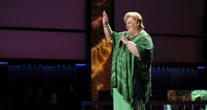 Мексиканската музикална легенда Пакита ла дел Барио почина на 77 години