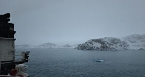 Научноизследователският кораб „Св. св. Кирил и Методий“ НИК 421 отплава от о.Ливингстън