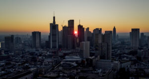 Ниски лихви и перспектива за ръст на наемите привличат инвеститори към германския пазар на недвижими имоти