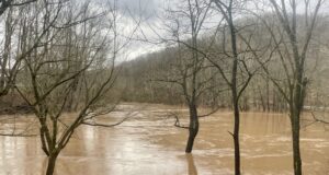 Няколко американски щата са засегнати от бури и наводнения