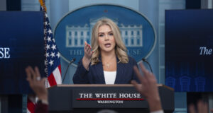 ОБНОВЕНА Белият дом съобщи, че американец е бил освободен от Беларус