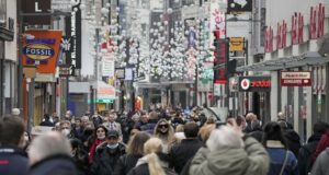 Обемът на търговията на дребно е намалял с 0,3 на сто в ЕС и с 0,2 на сто в еврозоната през декември, а в България се отчита растеж