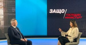 Подготвяме законопроект, който да обследва всички нива на агрохранителната верига, с цел защита на производителите, каза министър Тахов