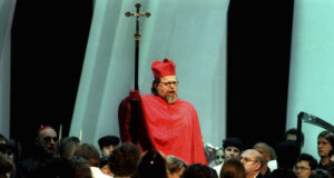 Пол Плишка, легендарният бас на Метрополитън опера с 88 роли в 51 сезона, почина на 83 години