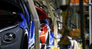 Продажбите на употребявани електрически автомобили във Великобритания достигат рекорден пазарен дял през 2024 г., отчита браншова организация