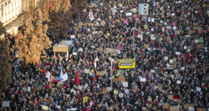 Протест срещу крайната десница в Мюнхен събра близо 200 хиляди души
