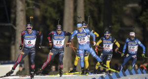 Пълен триумф за Норвегия в масовия старт за мъже на Световното първенство по биатлон в Ленцерхайде, Йоханес Тингнес Бьо приключи шампионата с бронзово отличие