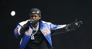 Рапърът Кендрик Ламар е начело на класацията на "Билборд" за албуми