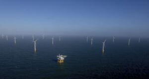 С над 9 на сто расте енергията, произведена от офшорни вятърни централи в Германия