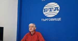 Театърът е стремеж да преоткриваш себе си и заобикалящия те свят, каза за БТА директорът на Драматичния театър в Търговище Владимир Петков