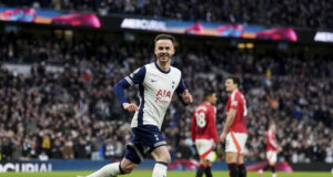 Тотнъм победи Манчестър Юнайтед в последния мач от кръга в Англия