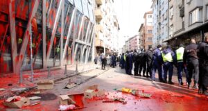 Урсула фон дер Лайен осъди днешните вандалски прояви срещу представителството на ЕК в София