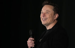 Илон Мъск преди церемонията по встъпване на длъжност на Тръмп