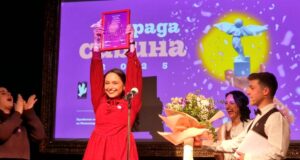 Бургаската актриса Станислава Каменова-Зафирова е новият носител на наградата "Сивина" за куклено изкуство