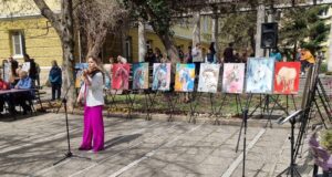 В Кюстендил бе открита изложбата „Конете като цвят“