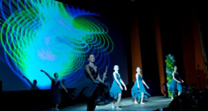 В самодейните състави хората намират своето социално пространство и се чувстват силни заедно, каза за БТА секретарят на читалището в Търговище