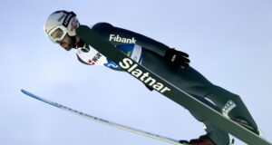 Владимир Зографски преодоля квалификациите на скоковете в Трондхайм с 19-и резултат