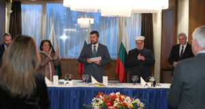 Георг Георгиев беше домакин на тържествена вечеря ифтар за посланиците на арабските държави в София