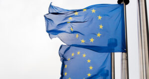 ЕК призова Турция да се придържа към демократичните ценности