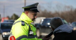 За ден полицията установи 27 шофьори, качили се зад волана след употреба на алкохол, и 12 - под въздействие на наркотици