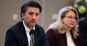 За туристическия сектор влизането в еврозоната не е най-големият проблем, заяви министър Мирослав Боршош