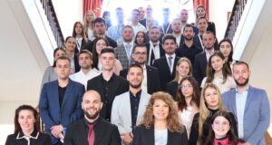 Задачата ни е изграждането на активна гражданска позиция, защото тя е ключова за решаването на проблемите пред България, каза Илияна Йотова