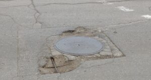 Започна изкърпване на дупки по площади, улици и кръстовища в Шумен