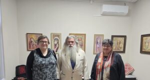 Изложба „Бродираните вълшебства“ на Галя Йошовска и Димка Дилкова е експонирана в Арт център 3 – Творителница О, Писменехъ! в Плевен