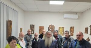 Изложбата „Дървото и длетото“ в Плевен е първа изява за национално сдружение „Дърворезбари БГ“