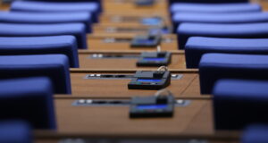 Изслушвания на министри и парламентарен контрол предвижда програмата на парламента