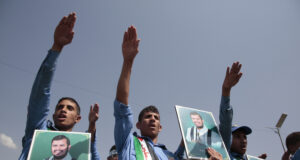 Йеменските хуси дадоха на Израел четиридневен срок, за да предостави достъп на хуманитарна помощ до ивицата Газа